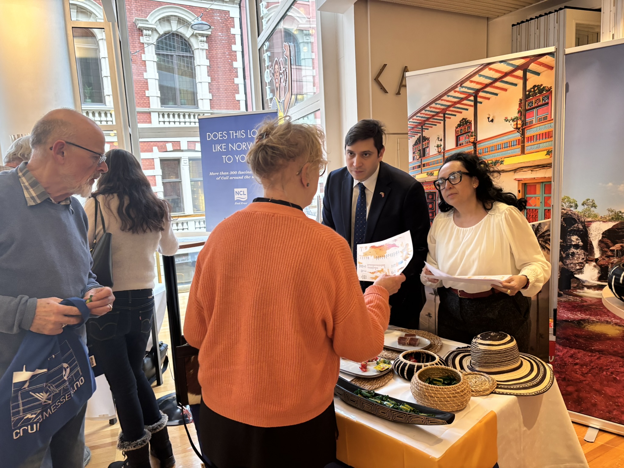 Embajada de Colombia en Noruega destaca exitoso balance en la feria de turismo Cruisemessen 2026