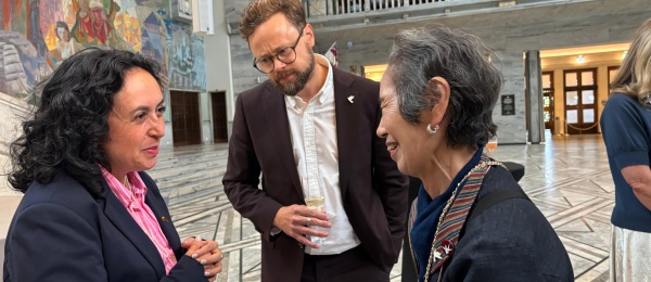 Colombia honra a Hiroshima encuentro con Masako Wada, símbolo mundial del desarme nuclear y Premio Nobel de Paz